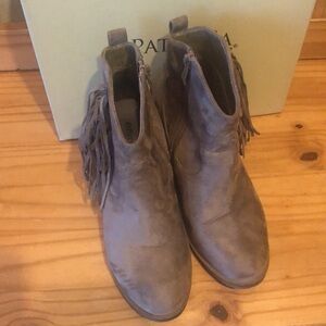 Spring Step Boots, Taupe Suede, Size 7-1/2, Patrizia